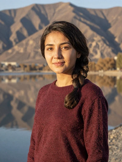 Nuriza Asanova, a 29-year-old Kyrgyz woman from Karakol near a mountain lake - Kyrgyz women dating profile