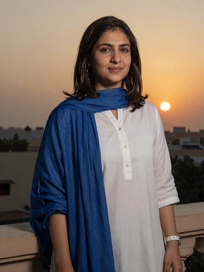 Rabia Tariq, a 30-year-old Pakistani woman from Sialkot on a balcony at sunset - Pakistani women dating profile